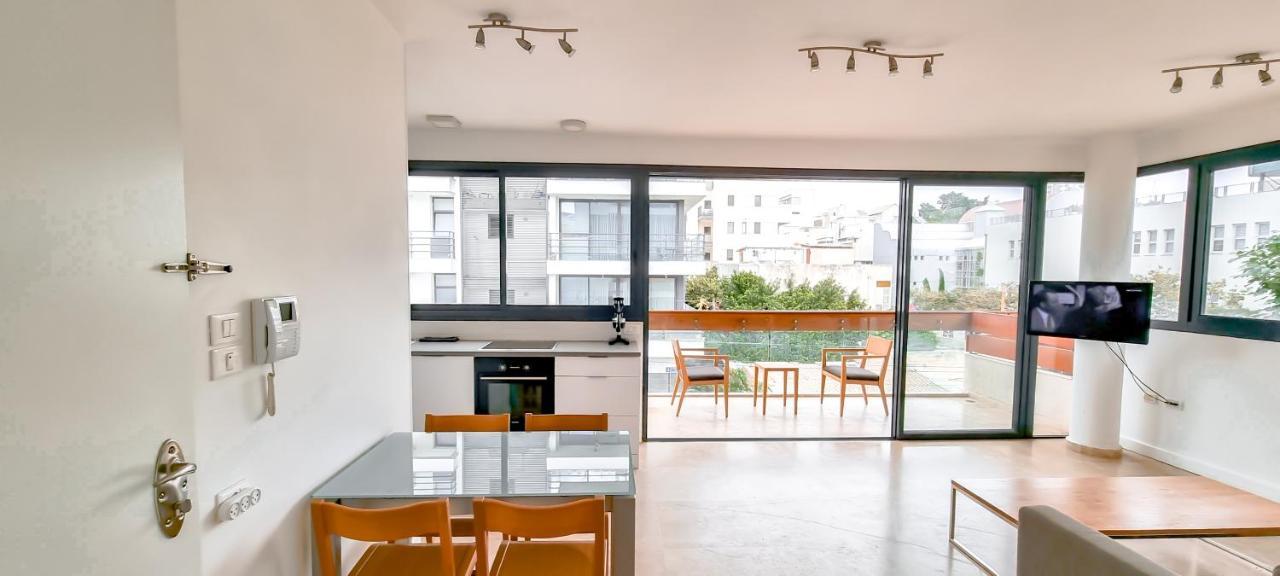 Bnbisrael Apartments - Kalisher Ophrys Тел Авив Екстериор снимка
